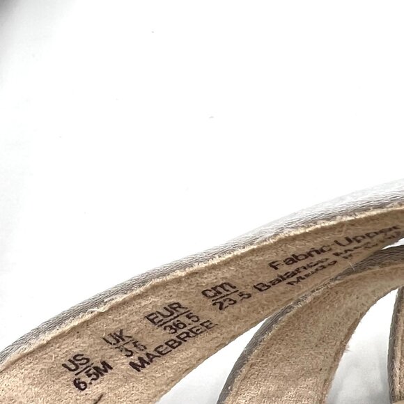 Lifestride Womens Size 6.5 Maebree Silver Satin‎ Dress Sandals Heels Shoes